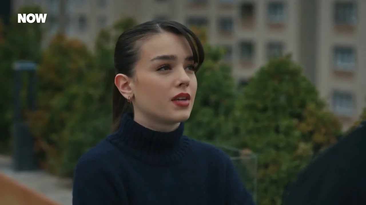 Кадры из сериала Под землёй (2026)